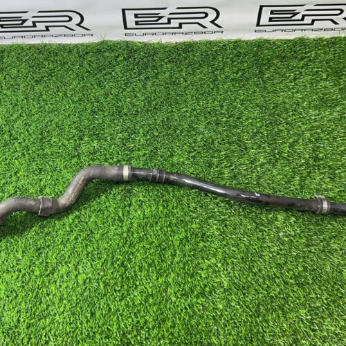 Патрубок охлаждения Mercedes GLC X253