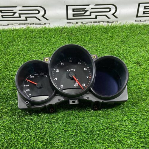 Панель приборов Porsche Macan GTS 95B