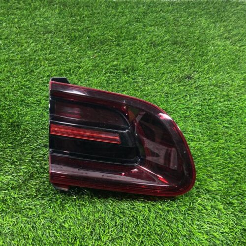 Фонарь задний левый Porsche Macan GTS 95B
