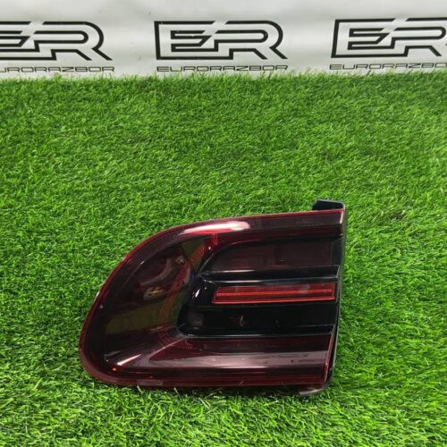 Фонарь задний правый Porsche Macan GTS 95B