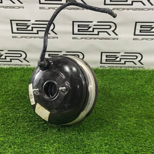 Вакуумный усилитель тормозов BMW