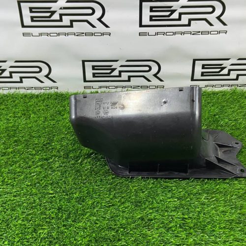 Воздухозаборник Porsche Macan 95B