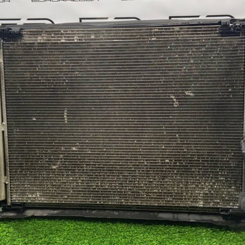 Кассета радиаторов Mercedes W213 350d