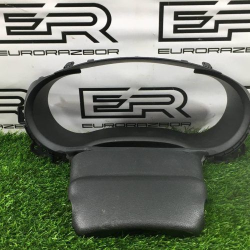 Накладка панели приборов Kia Stinger 1 CK