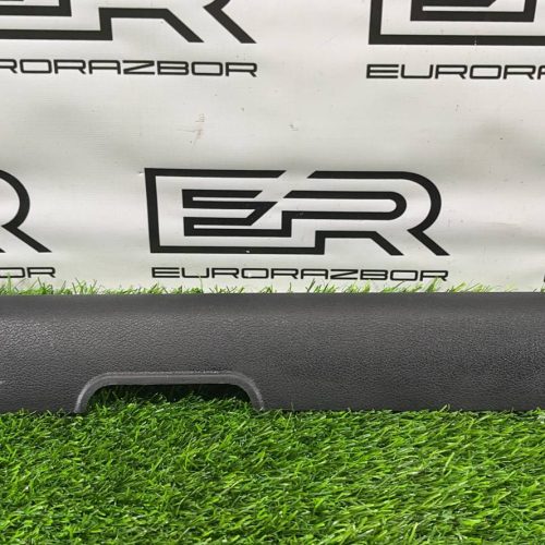 Накладка порога внутренняяяKia Stinger 1 CK