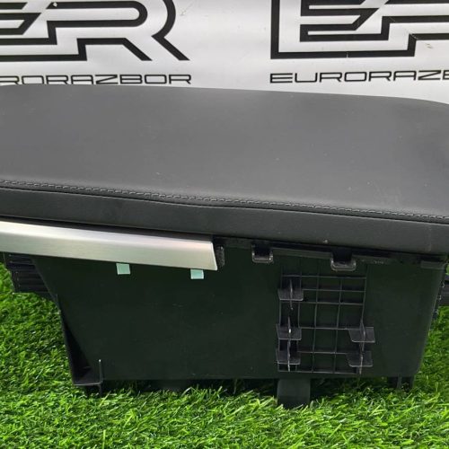 Подлокотник Kia Stinger 1 CK