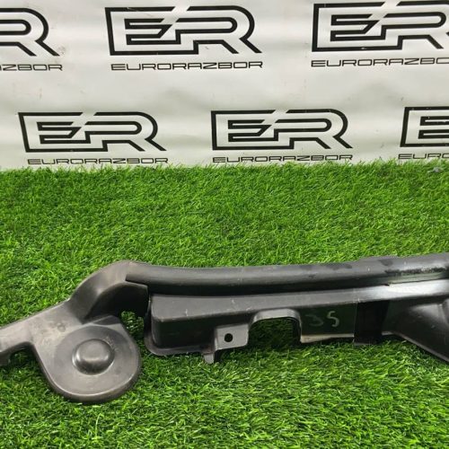 Накладка моторного отсека Kia Stinger GT 3.3