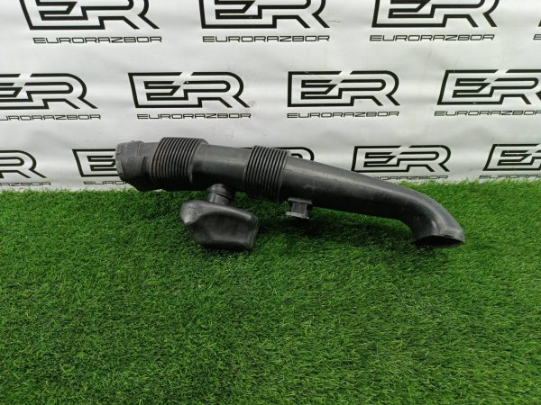 Патрубок воздушного фильтра Bmw X5 e70