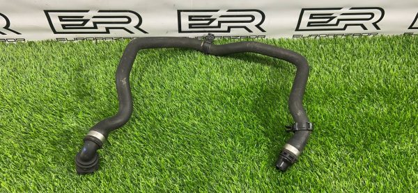 Патрубок охлаждения BMW 5 G30 /G31