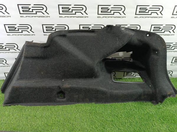 Обшивка багажника правая BMW 5 G30 G31