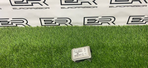 Камера переднего обзора Mercedes CLS W218 рест