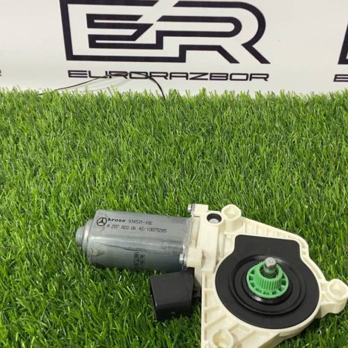 Моторчик стеклоподъёмника Mercedes CLS W218 рест