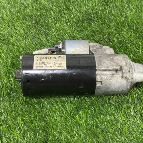 Стартер Mercedes W213