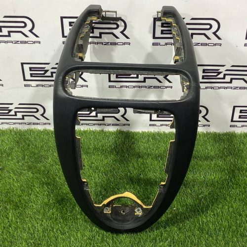 Накладка на центральную консоль (торпеды) Porsche Cayenne