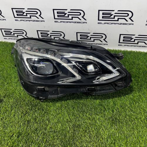 Фара правая Mercedes W212 рестайлинг