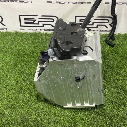 Дополнительный аккумулятор Audi A5/S5 (F5)