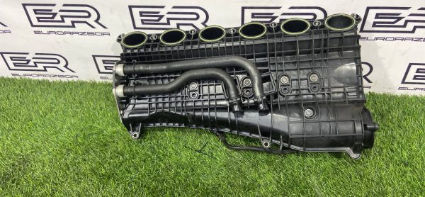 Коллектор впускной BMW 5 G30/G31