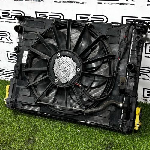 Кассета радиаторов BMW 7 G11 G12 G30