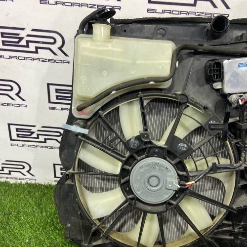 Кассета радиаторов Lexus RX 4 поколение 2017 2.0 дизель