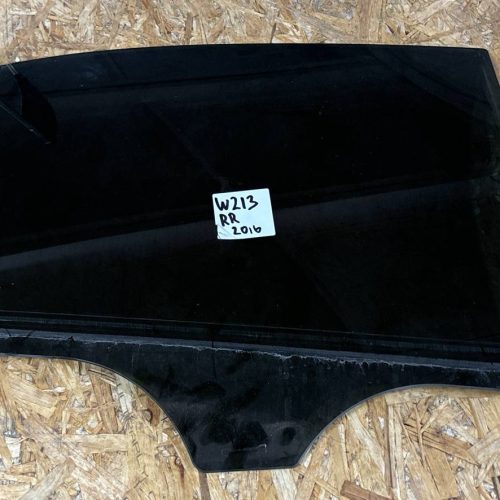 Стекло двери заднее правое Mercedes W213 W205 X253 2016г.