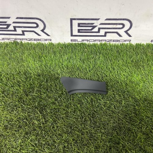 Накладка на торпедо левая Audi Q8 4M