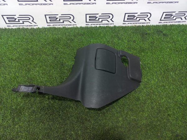 Обшивка салона передняя левая Land Rover Range Rover Velar