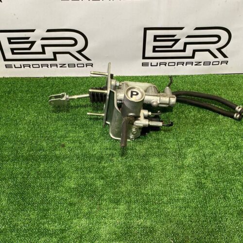 Главный тормозной цилиндр Lexus RX 4 (2015 2019)