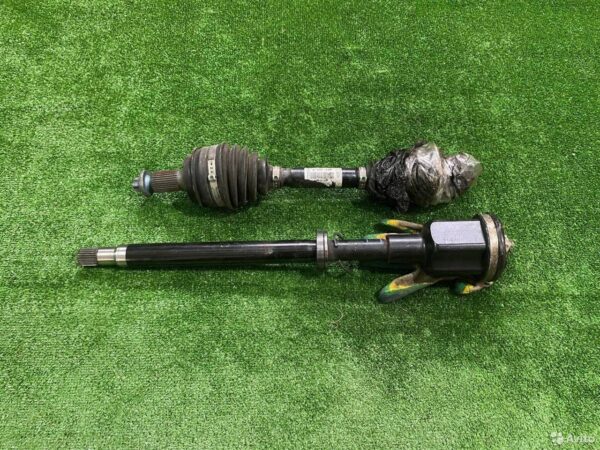 Полуось передняя Mercedes Benz C W205