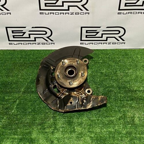 Кулак правый Lexus RX 4 (2015 2019)