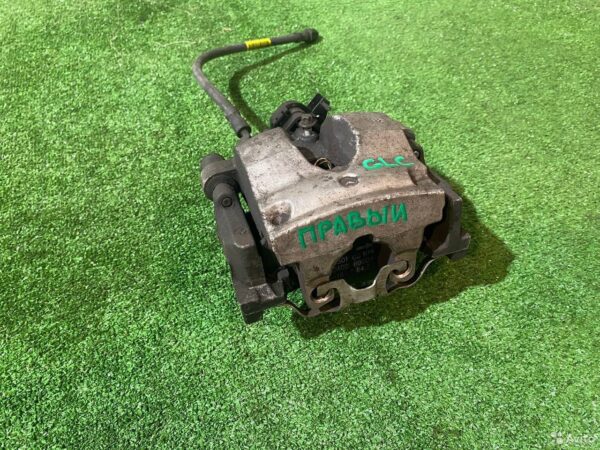 Суппорт тормозной задний правый Mercedes Benz GLC