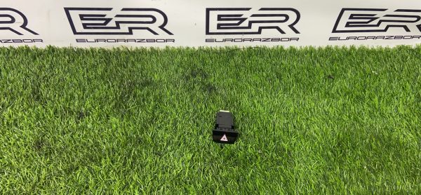 Кнопка аварийной сигнализации Hyundai Tucson 4 поколение