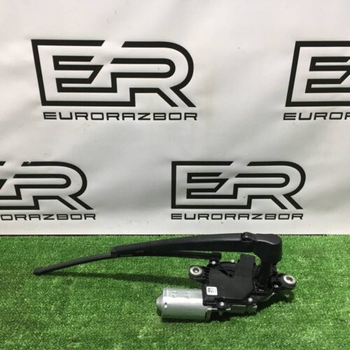 Моторчик заднего стеклоочистителя (дворника)