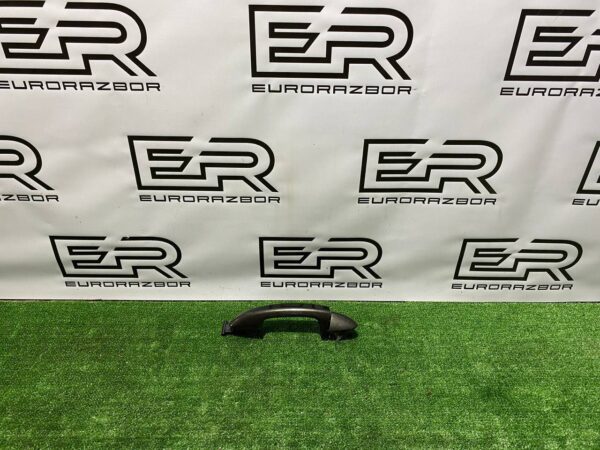 Ручка наружная двери передней правой Volkswagen B7