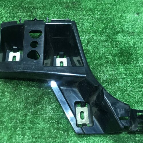 Кронштейн крепления бампера заднего левый