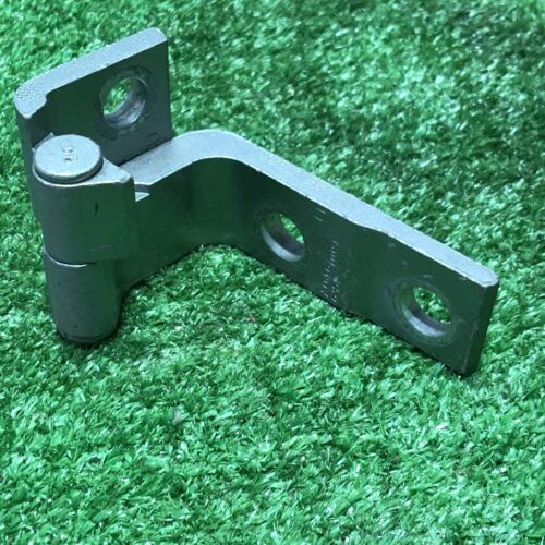 Петля двери задней правой Lexus RX 4 (2015 2019)