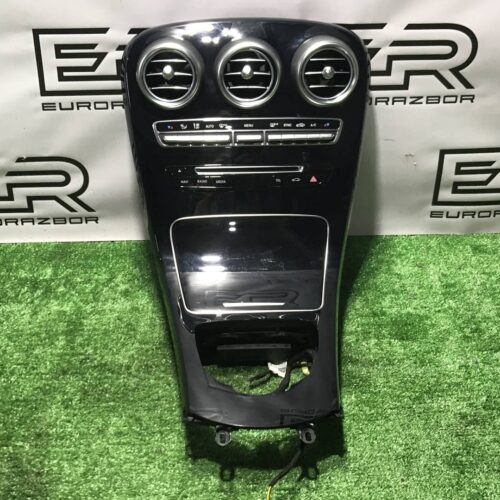 Консоль салона Mercedes Benz GLC X253 A2536806802