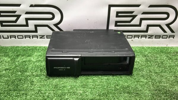 CD чейнджер Porsche Cayenne 955 (2002 2007)