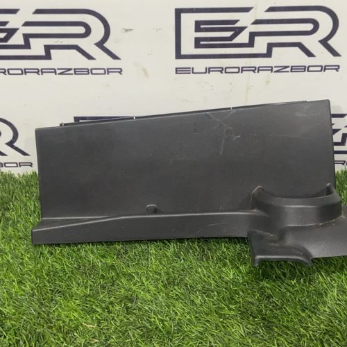 Обшивка багажника задняя левая Land Rover Disсоvеry L462