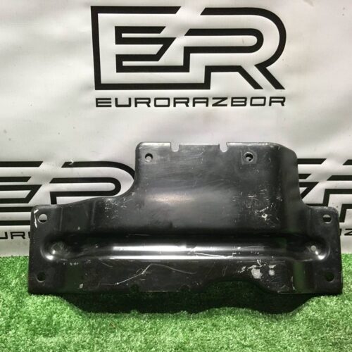 Кронштейн (крепление) Land Rover рест. 6G9N R10684