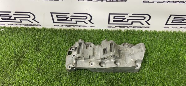 Кронштейн генератора N57D30