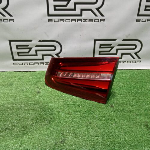 Фонарь крышки багажника правый Mercedes Benz GLC