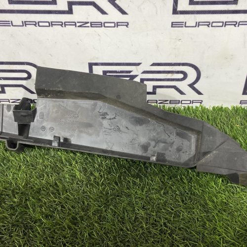 Пыльник крыла передний правый Audi Q8 4M