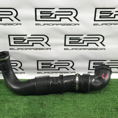 Патрубок воздушного фильтра Land Rover Range Rover