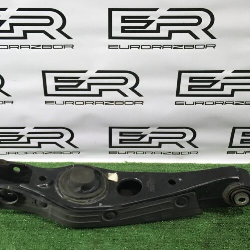 Рычаг правый нижний Kia Sorento 3 UM