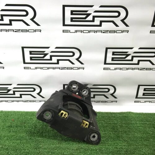 Подушка двигателя Volvo XC90