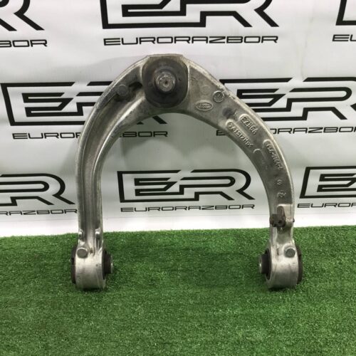 Рычаг правый верхний Range Rover L405 PLA 3084