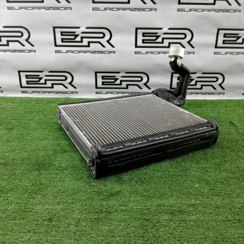 Испаритель кондиционера Range rover l405