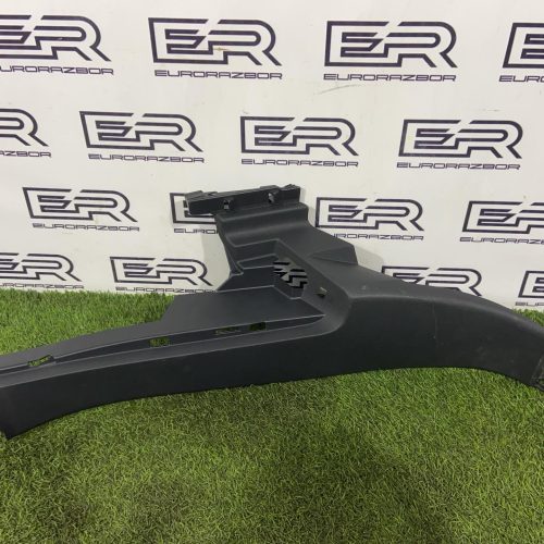 Облицовка колесной арки салона задняя правая Audi Q8 4M