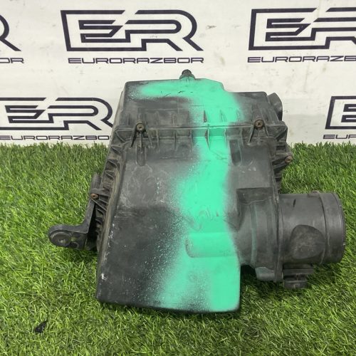 Корпус воздушного фильтра Lande Rover Velar L560