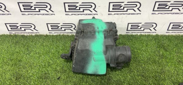 Корпус воздушного фильтра Lande Rover Velar L560